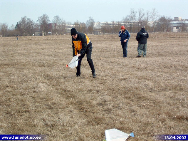 2003_0413_10.jpg