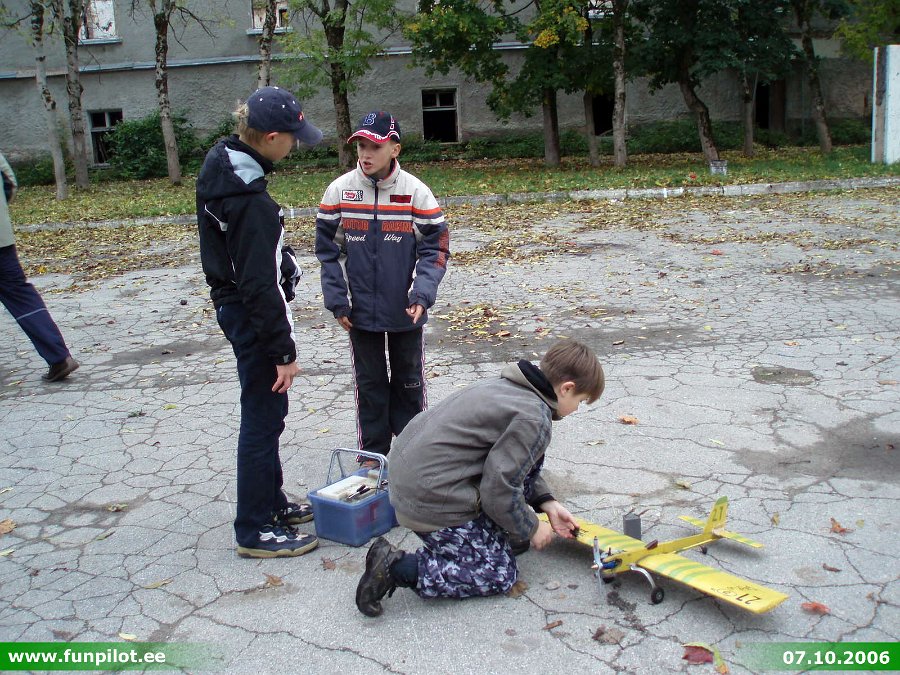 2006_1007_10.jpg