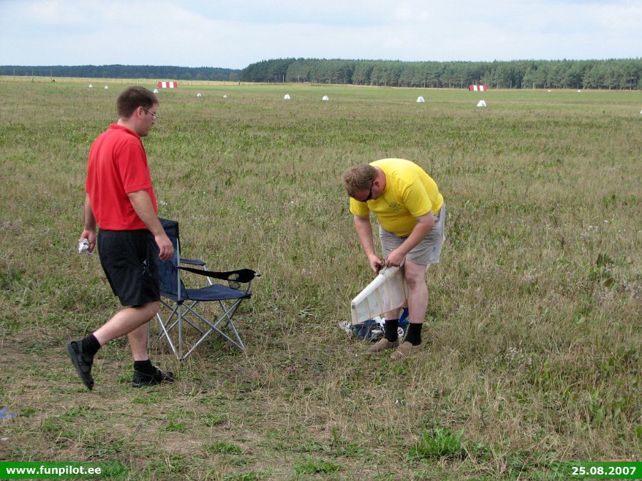 2007_0825_10.jpg