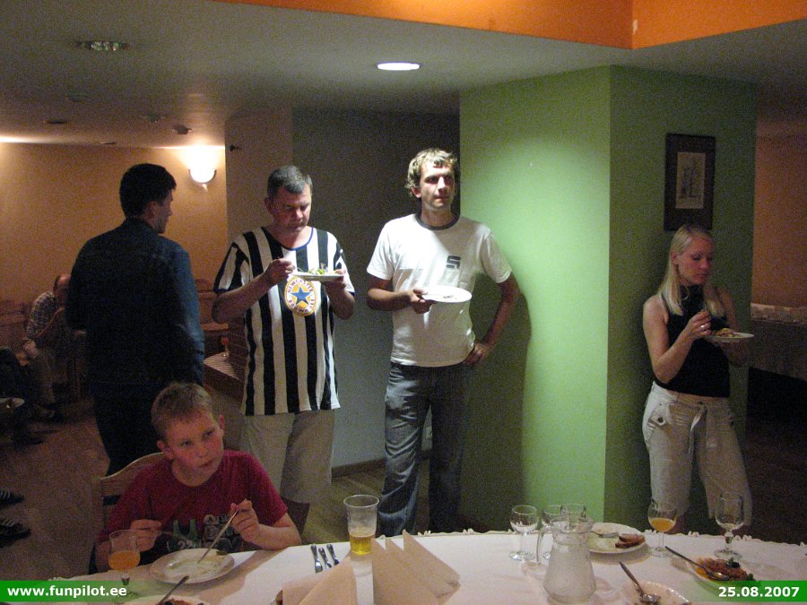 2007_0825_32.jpg